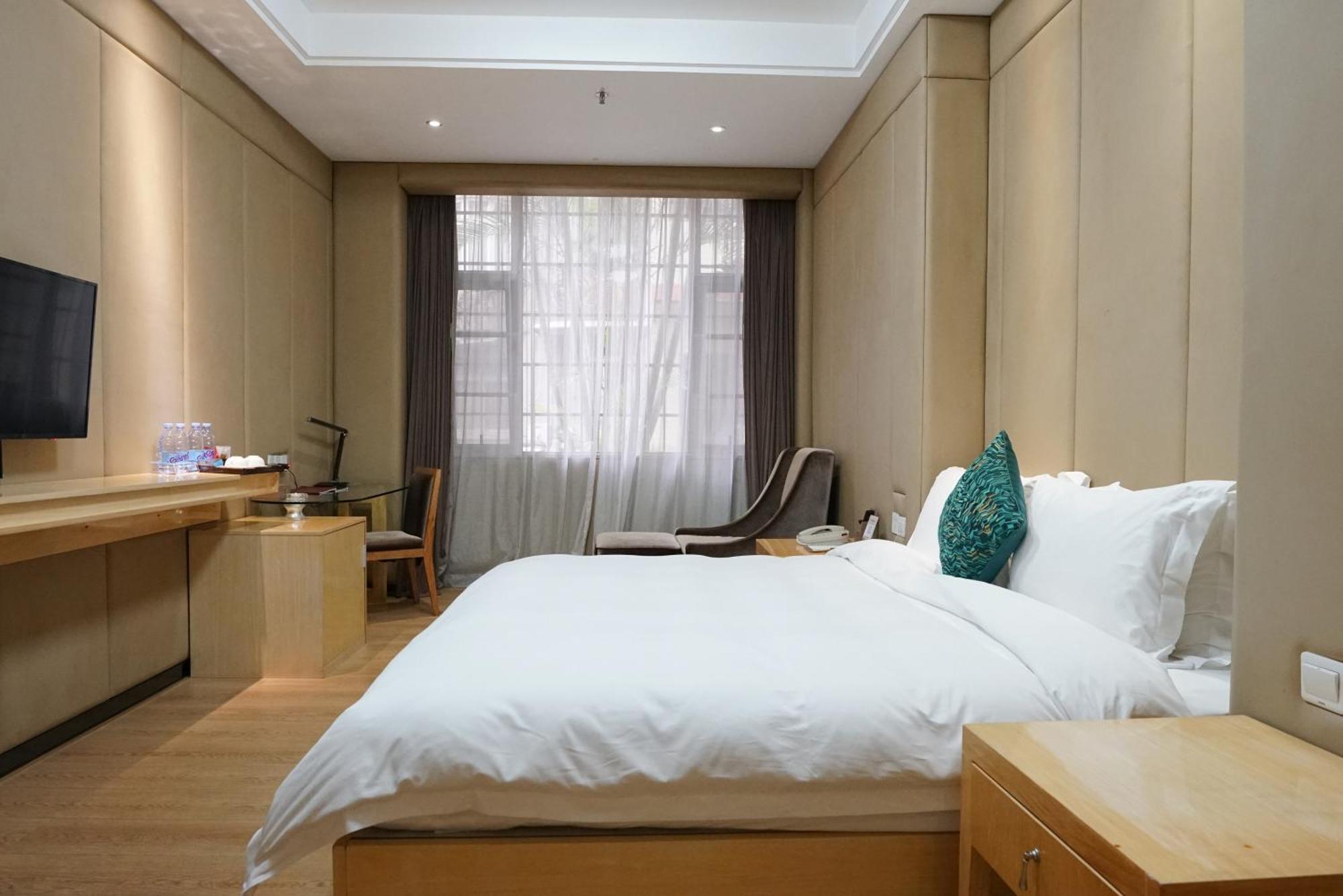 Paco Hotel Ouzhuang Metro Guangzhou-Free Shuttle To Canton Fair מראה חיצוני תמונה