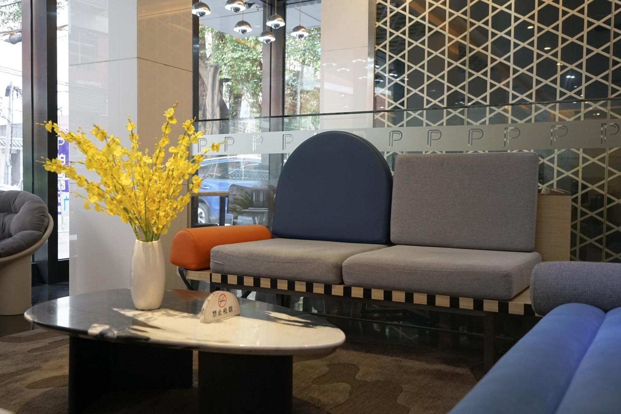 Paco Hotel Ouzhuang Metro Guangzhou-Free Shuttle To Canton Fair מראה חיצוני תמונה
