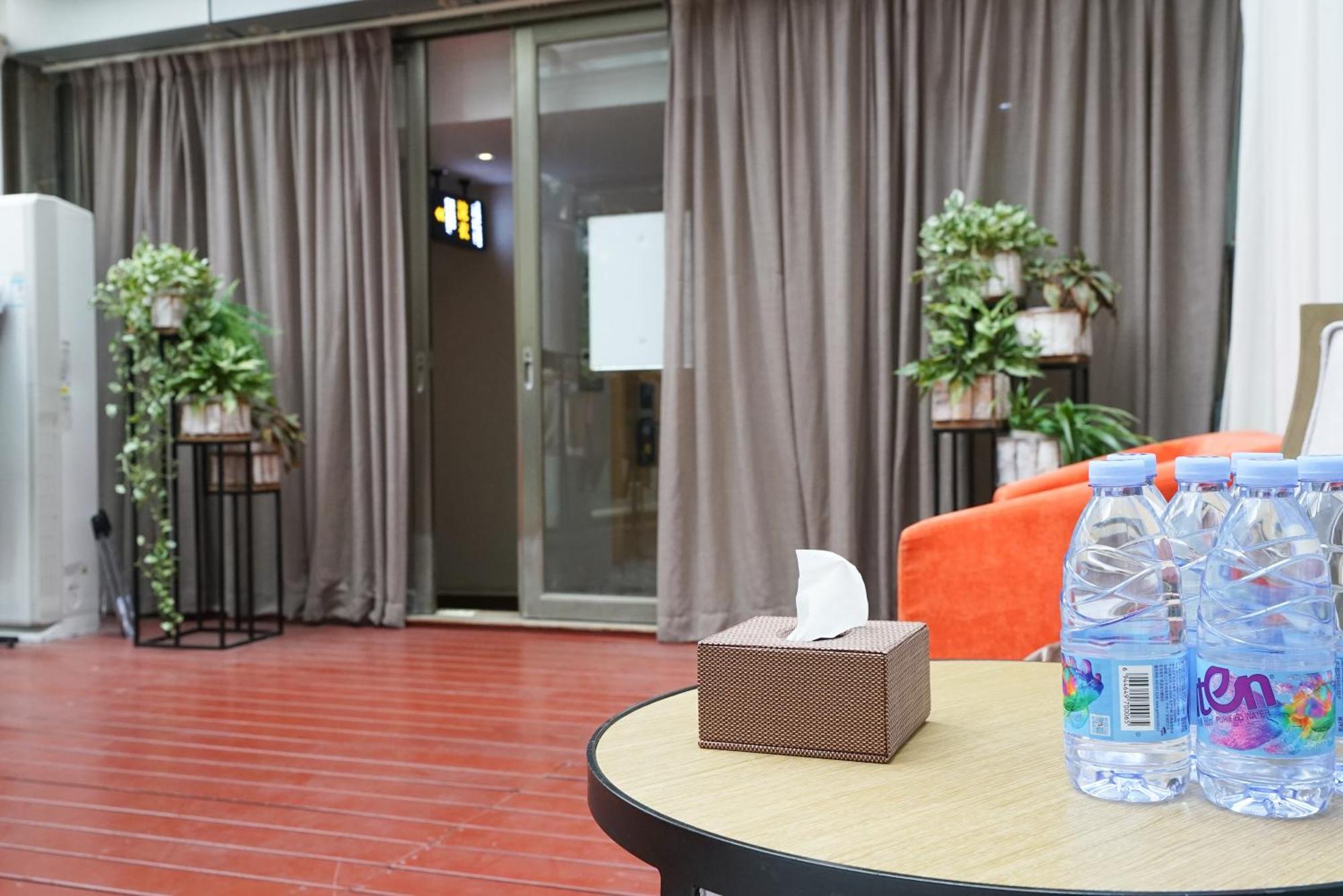 Paco Hotel Ouzhuang Metro Guangzhou-Free Shuttle To Canton Fair מראה חיצוני תמונה