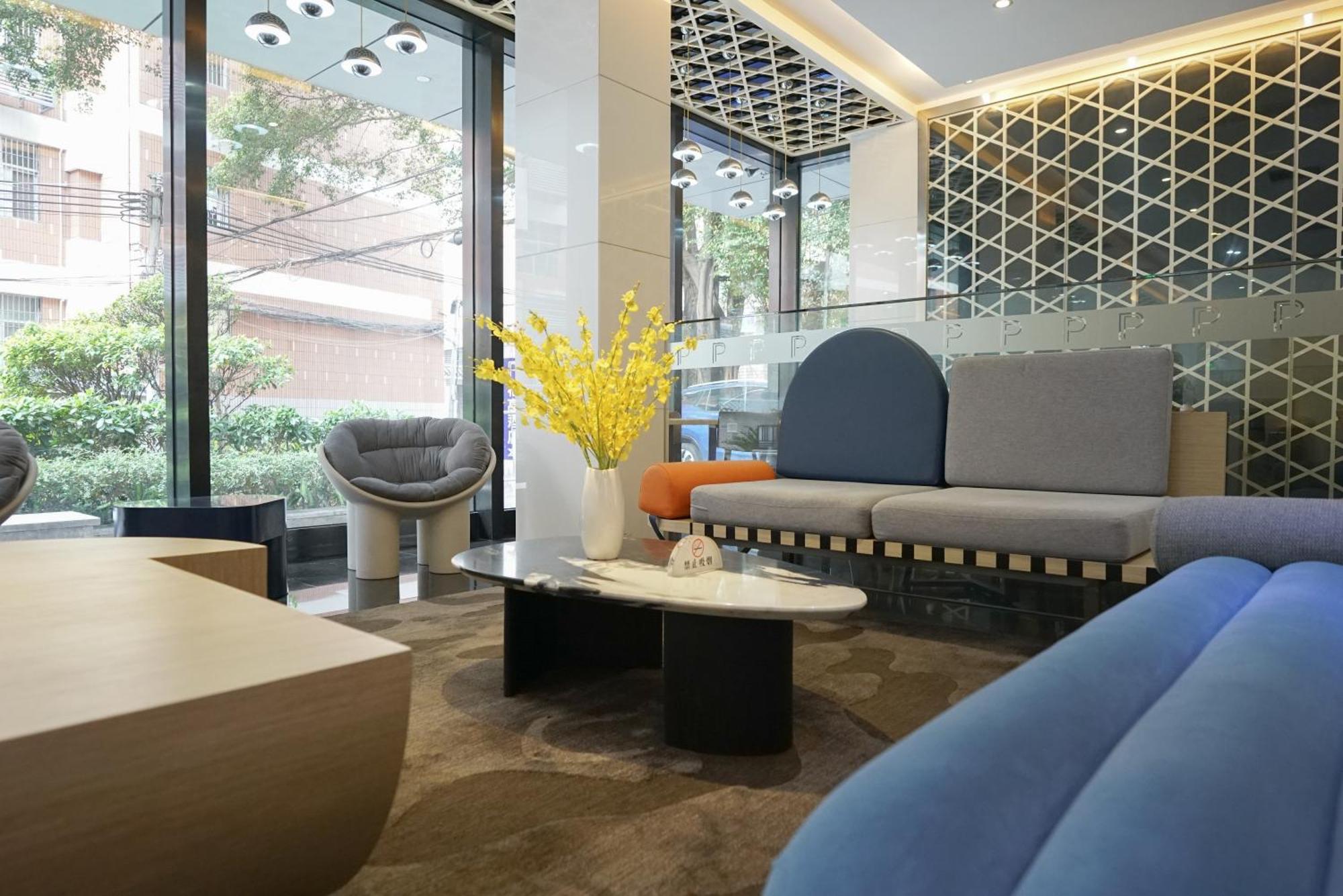 Paco Hotel Ouzhuang Metro Guangzhou-Free Shuttle To Canton Fair מראה חיצוני תמונה